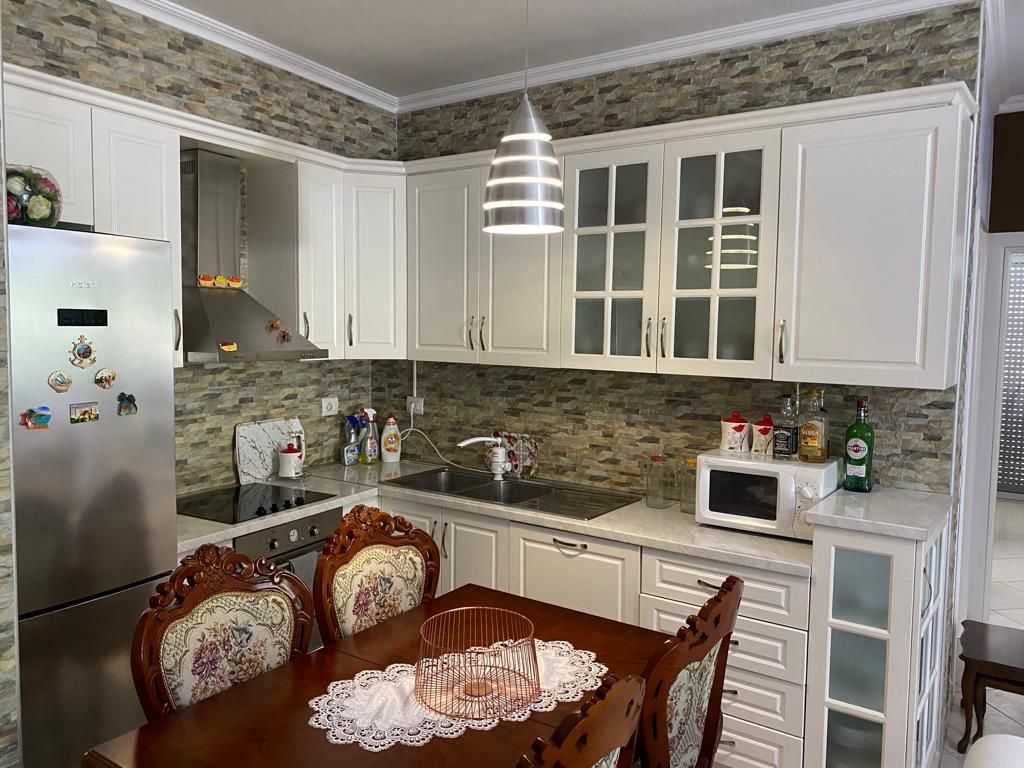 Apartament 2+1 Per Shitje Ne Vlore